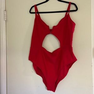 Forever 21 keyhole one-piece